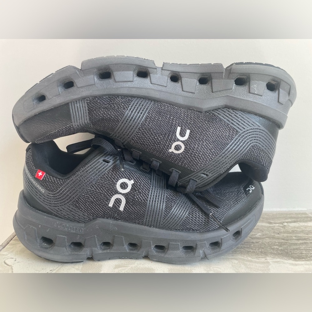On Cloud CloudGO Black Running shoes